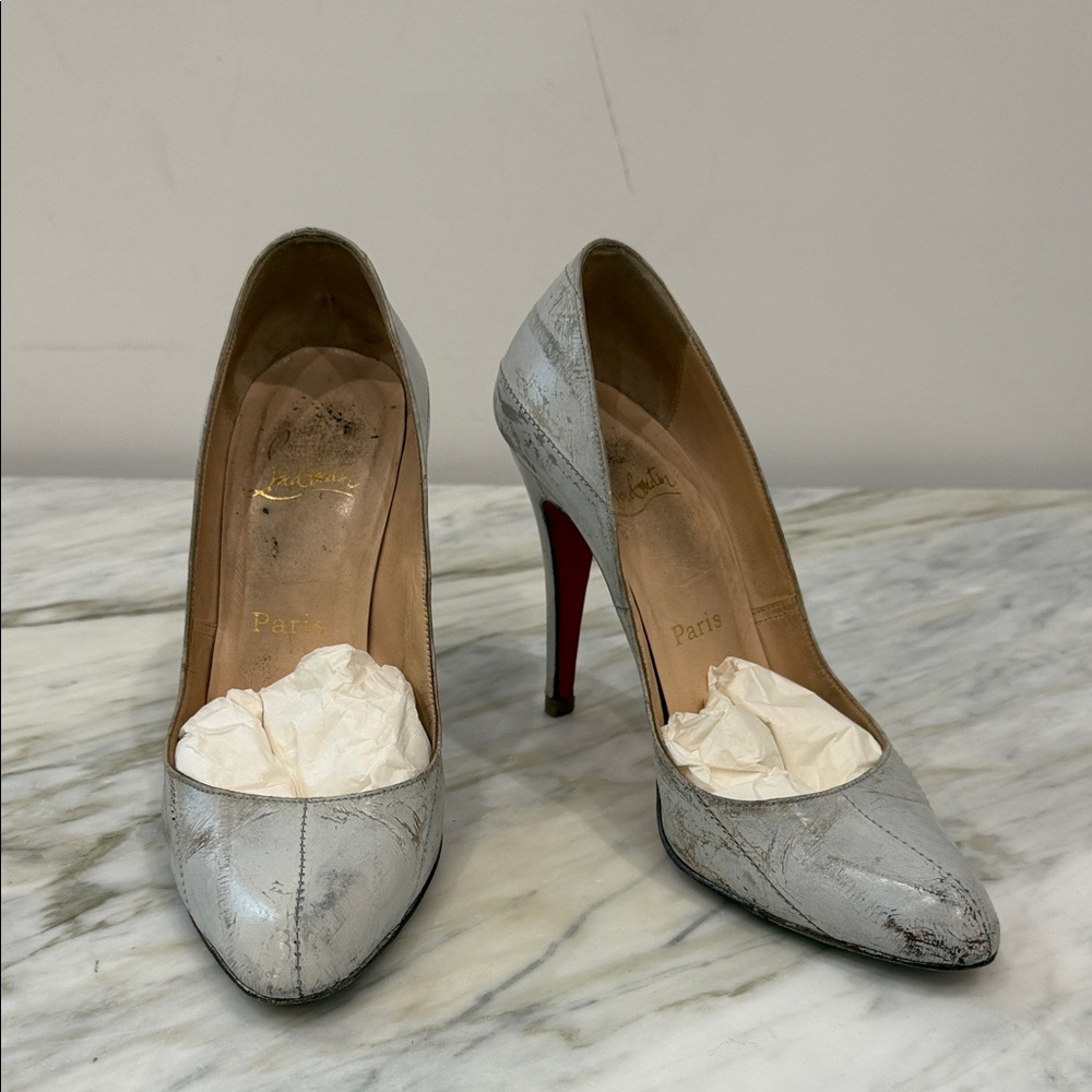 Christian Louboutin Light Gray Patent Pointed-Toe Pumps with Red Soles